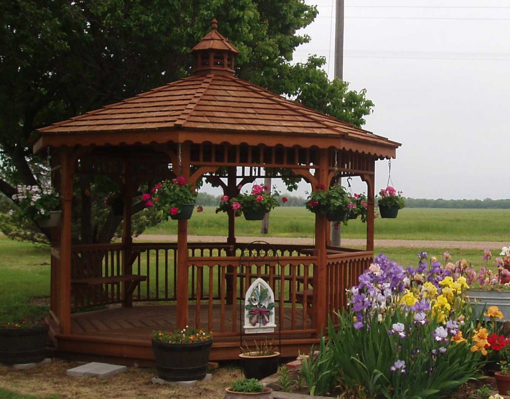 Quality hand-drafted wood gazebos for sale Kansas